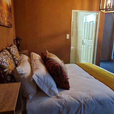 Avonlea Guesthouse Polokwane Habitación foto